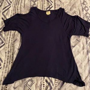 Cold shoulder short sleeve top